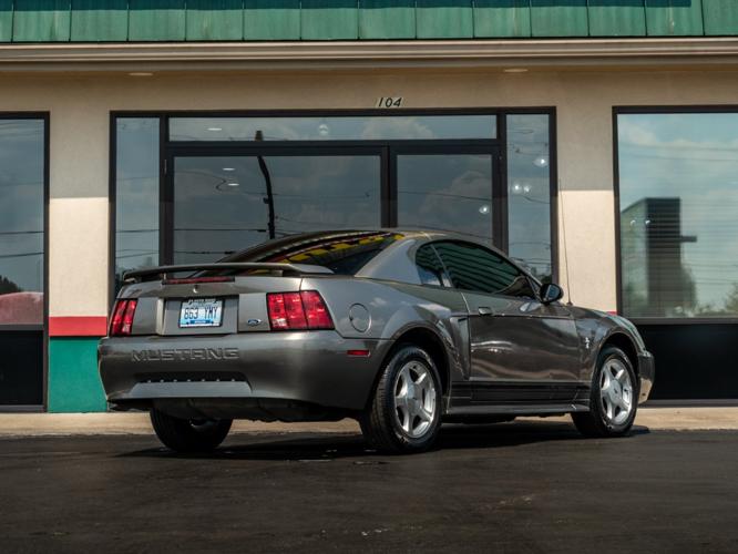 used 2001 ford mustang deluxe coupe bardstown, ky 40004 for sale in bardstown, kentucky
