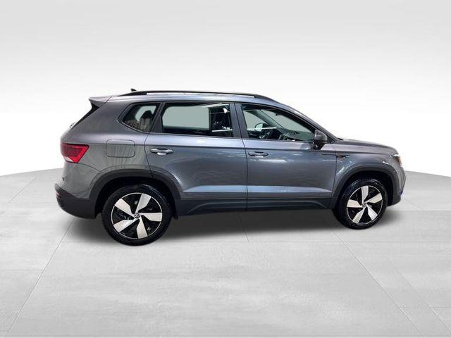 2024 volkswagen taos 1.5t s