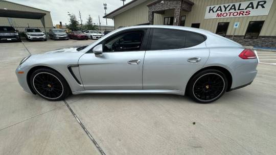 2016 Porsche Panamera