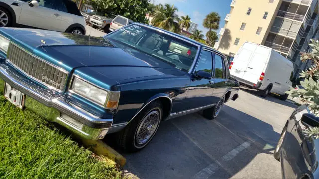 chevrolet caprice classic 1990 excellent condition !!!!