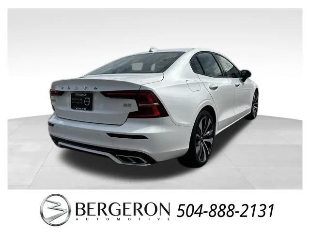 2022 volvo s60 t5 momentum