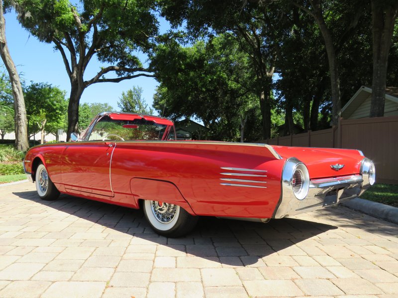 1961 ford thunderbird