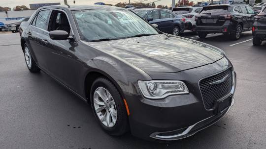 2016 Chrysler 300