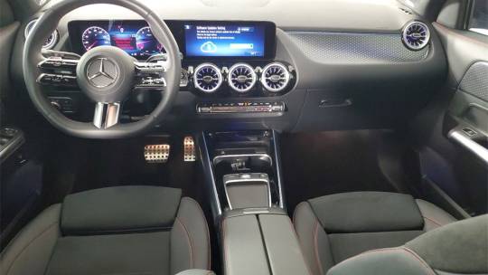 2024 Mercedes-Benz GLA amg line