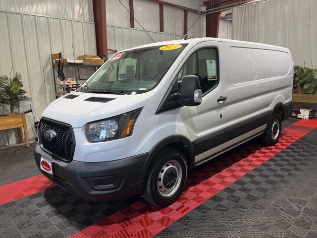 2023 ford transit-150 base