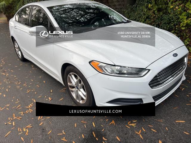 2016 ford fusion se