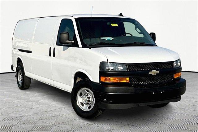 2023 chevrolet express 2500 work van