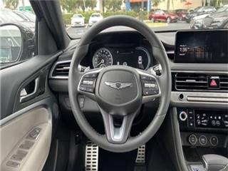 2025 Genesis G70 2.5t standard