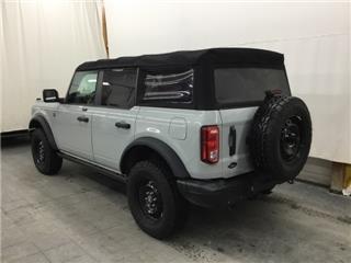 2021 Ford Bronco outer banks advanced