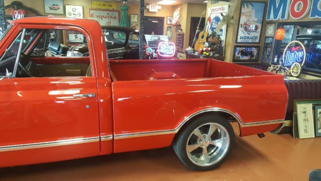 1967 chevy c-10 1/2 ton short bed