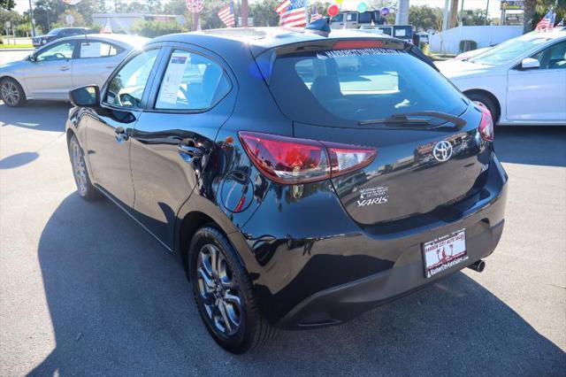 2020 toyota yaris sedan xle