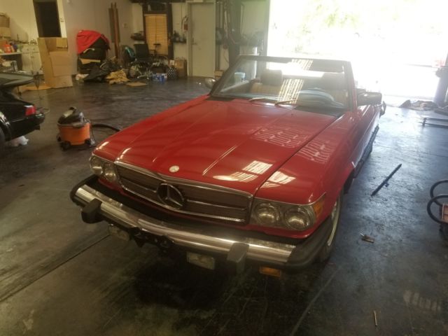 1981 mercedes 380sl, nice car, lots of recent work, good solid car. no reserve!!