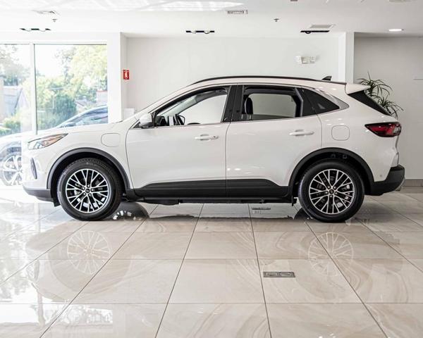2023 ford escape phev
