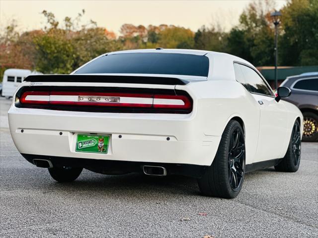 2012 dodge challenger r/t