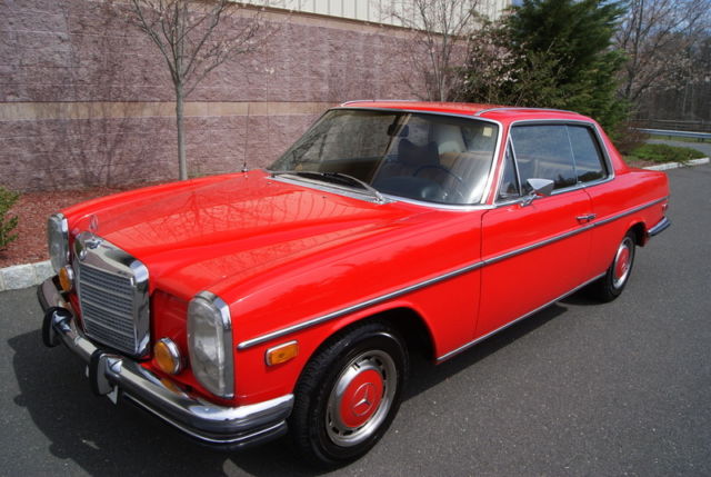 1972 mercedes-benz 250c rare manual 4 speed euro lamps excellent driver !!!
