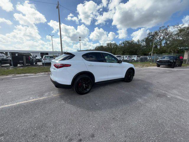 2019 alfa romeo stelvio base
