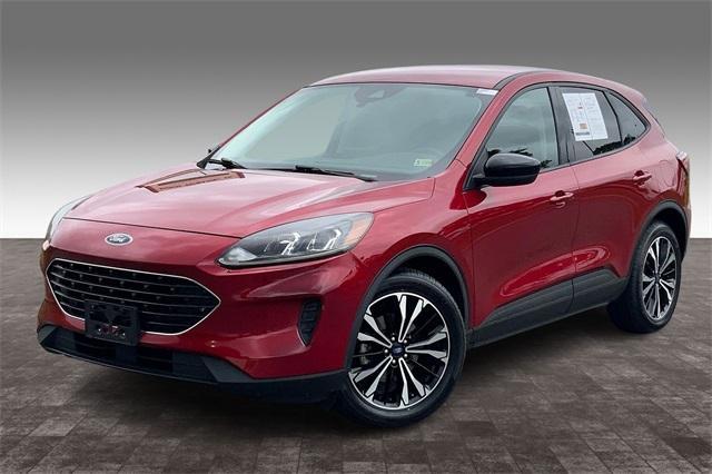 2021 ford escape se