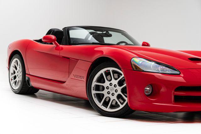 2003 dodge viper srt10
