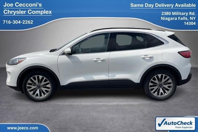 2021 ford escape titanium