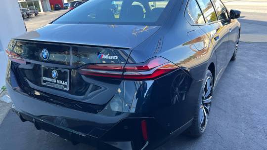 2024 BMW i5