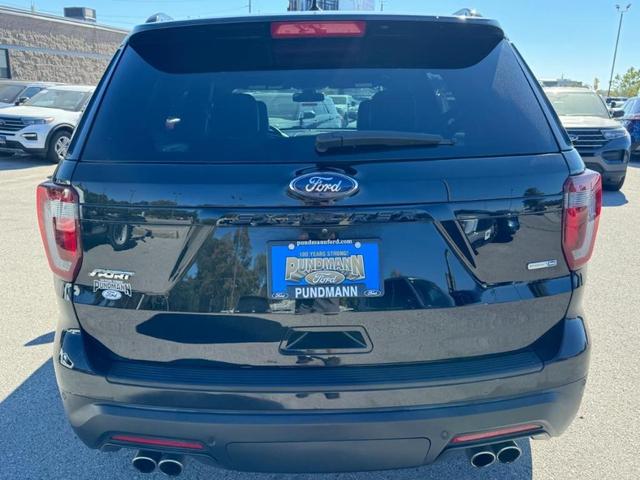 2019 ford explorer sport