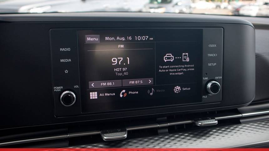 2022 kia carnival lx