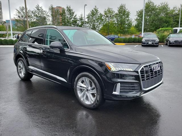 2023 audi q7 45 premium plus
