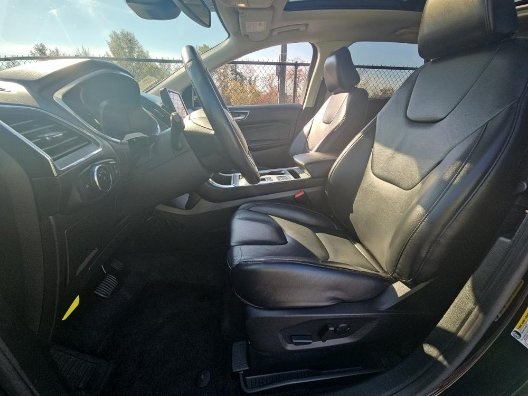 2021 ford edge titanium