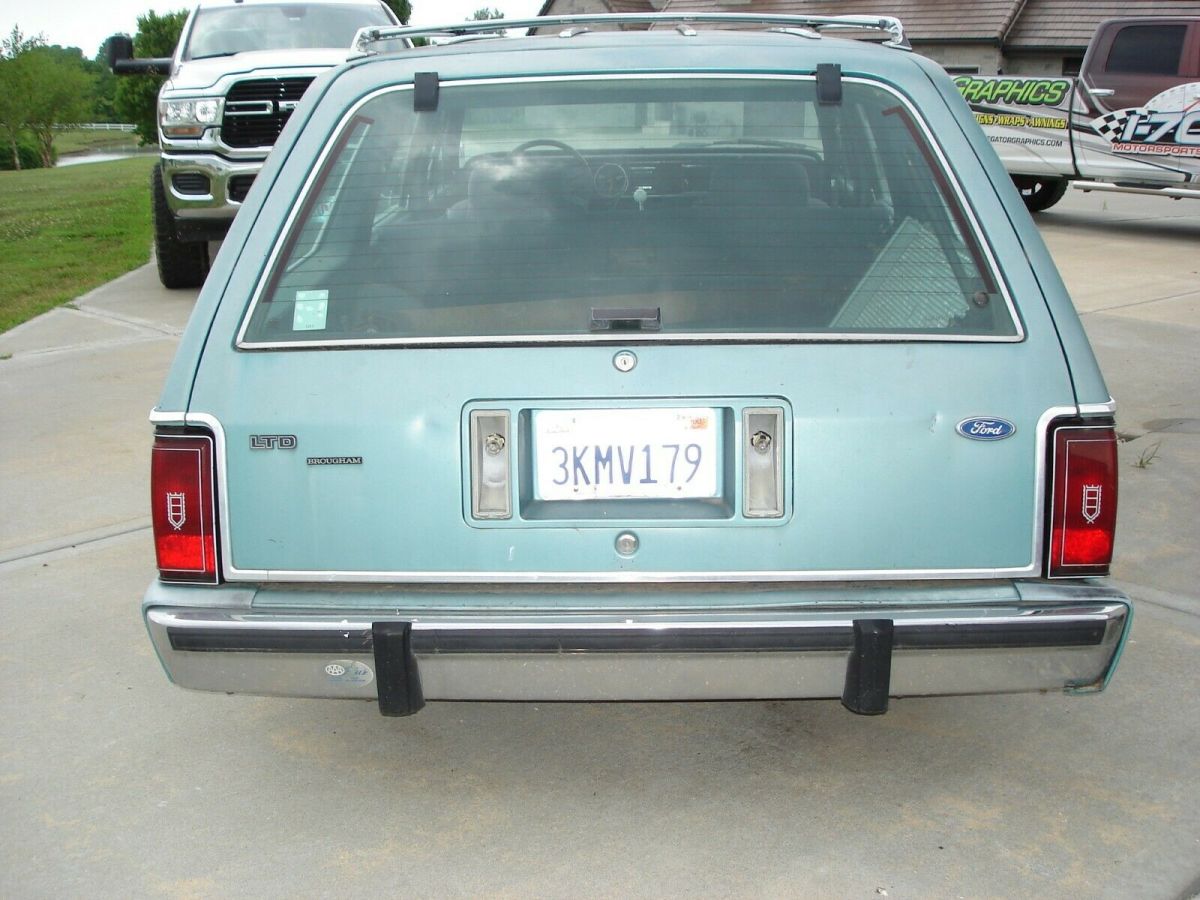1983 ford ltd wagon race car