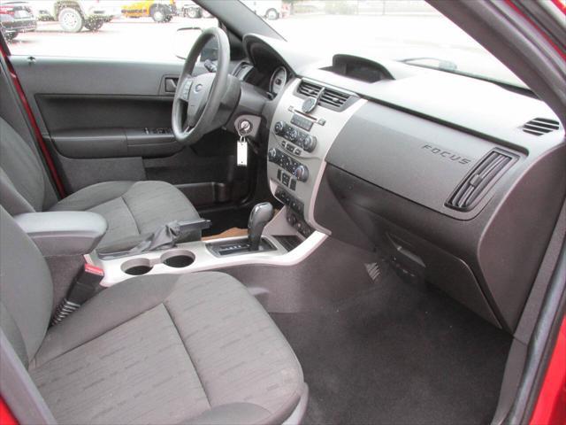 2010 ford focus se