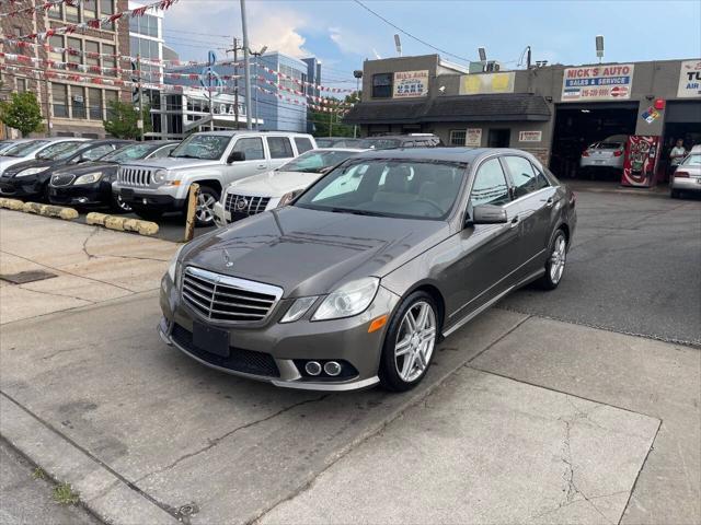 2010 mercedes-benz e-class e 350 luxury 4matic awd 4dr sedan