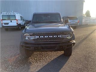 2022 Ford Bronco outer banks advanced