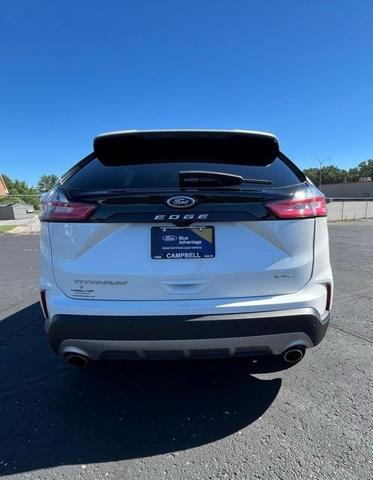 2021 ford edge titanium