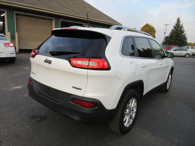 2017 jeep cherokee latitude