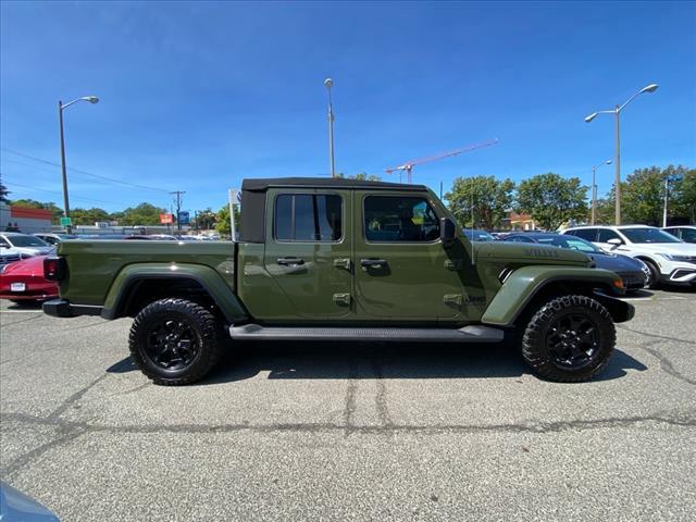 2023 jeep gladiator willys 4x4