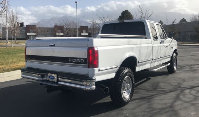 1993 ford f-250 xlt extended cab long box 4 wheel drive 4x4 super cab f-350