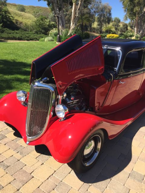 1933 custom ford 5 window model b coupe