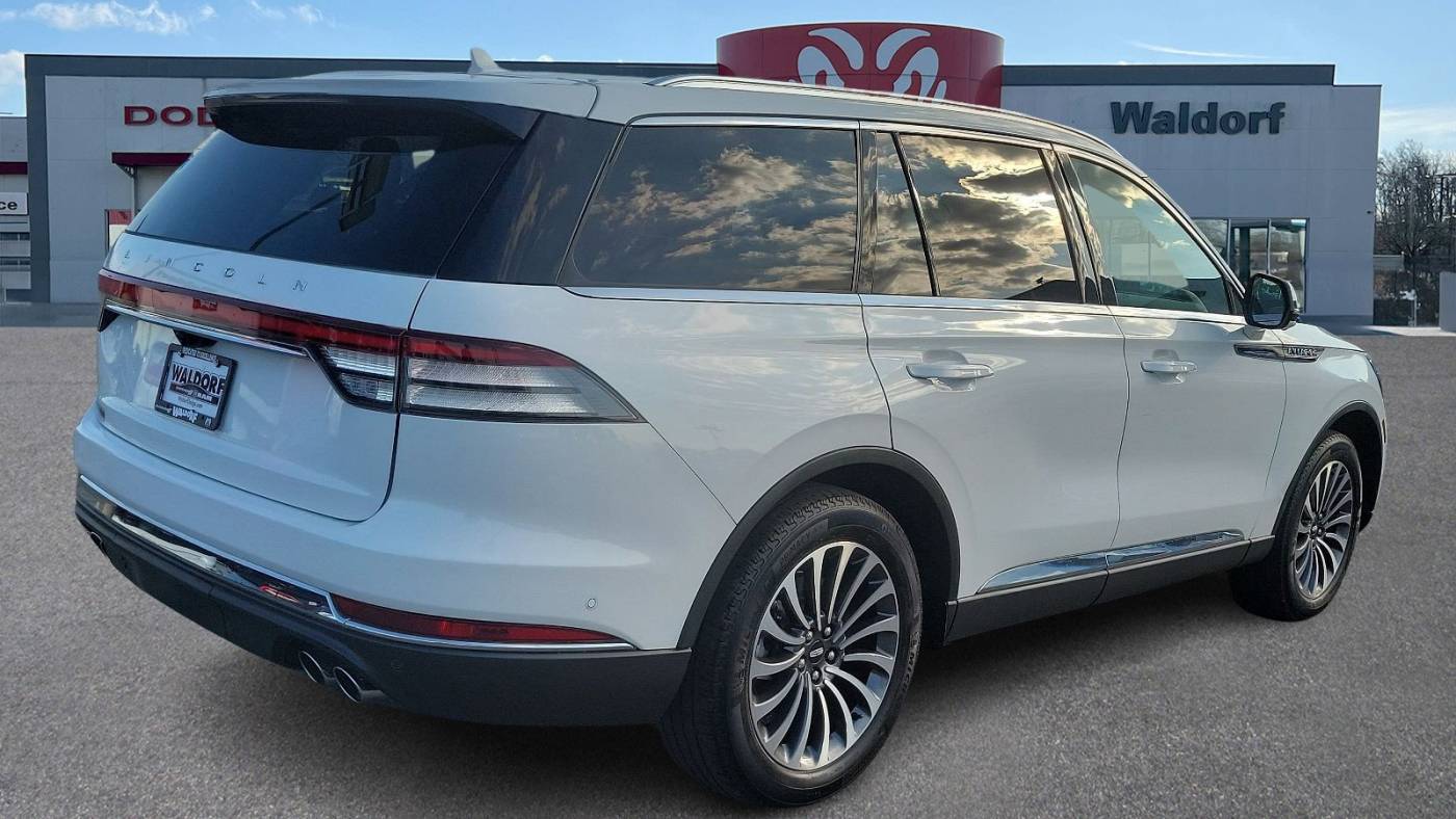 2021 lincoln aviator reserve