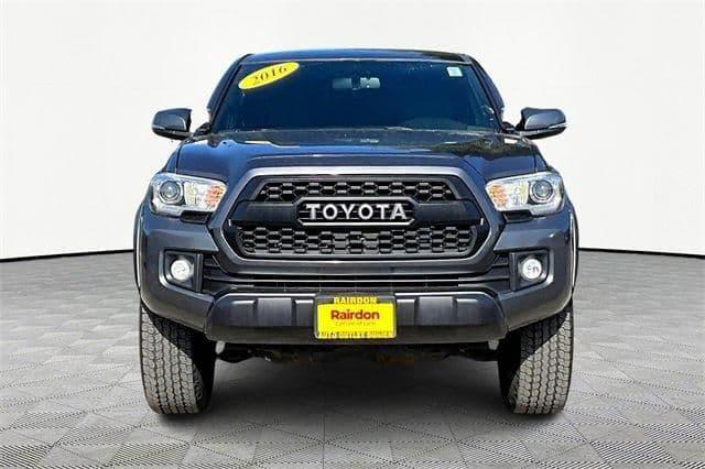 2016 toyota tacoma sr5 in seattle, washington