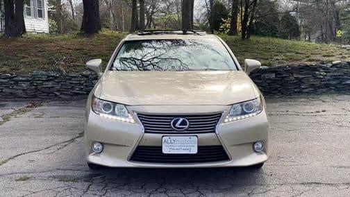 2013 lexus es 300h base in whitman, massachusetts