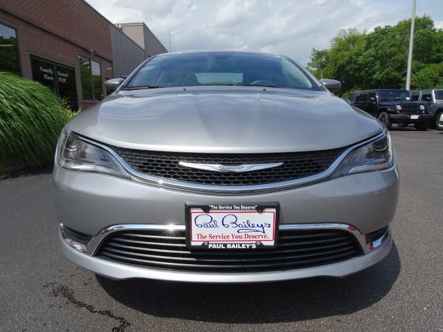 2015 chrysler 200 limited limited 4dr sedan for sale in north kingstown, rhode island