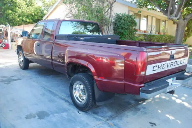 chevrolet c/k 3500 extended cab one ton dually
