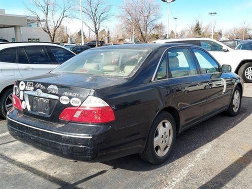 2003 toyota avalon in saint louis, missouri