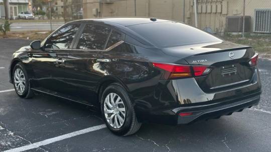2020 Nissan Altima