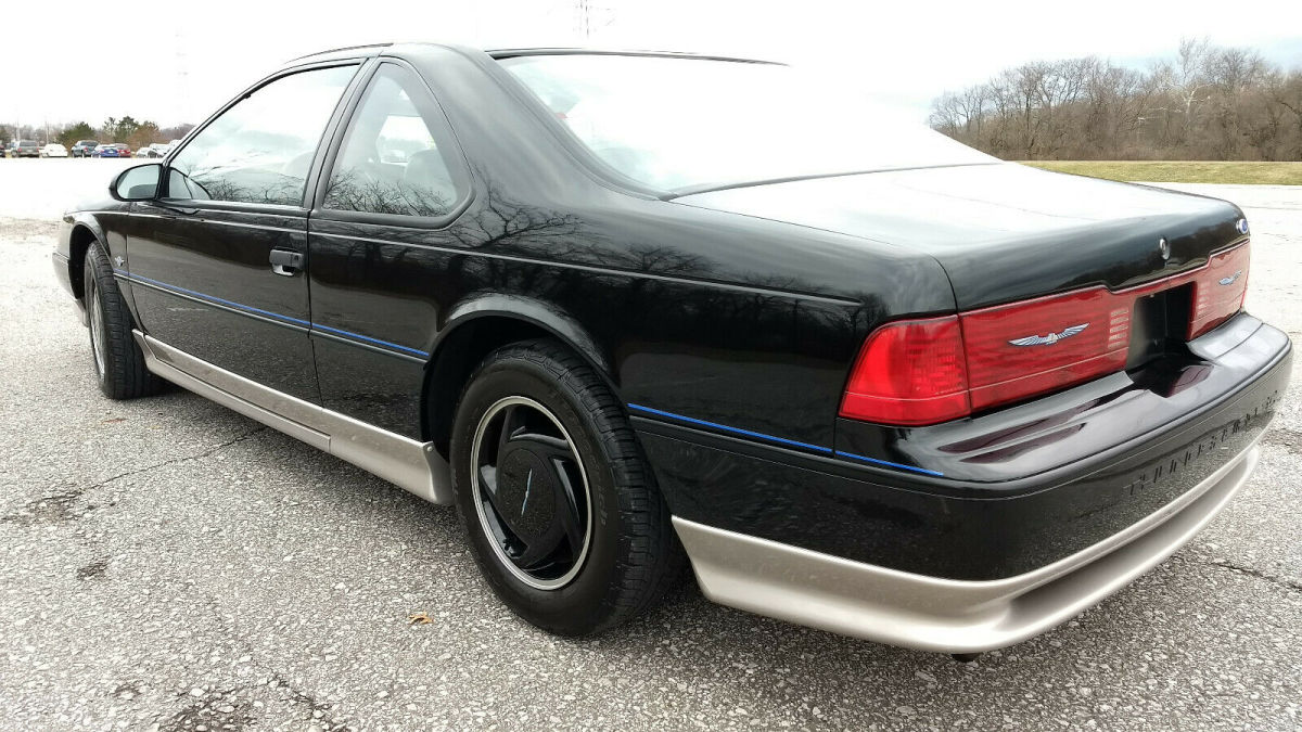 1990 35th anniversary 21k miles, supercharged 3.8l v6, 5-speed manual