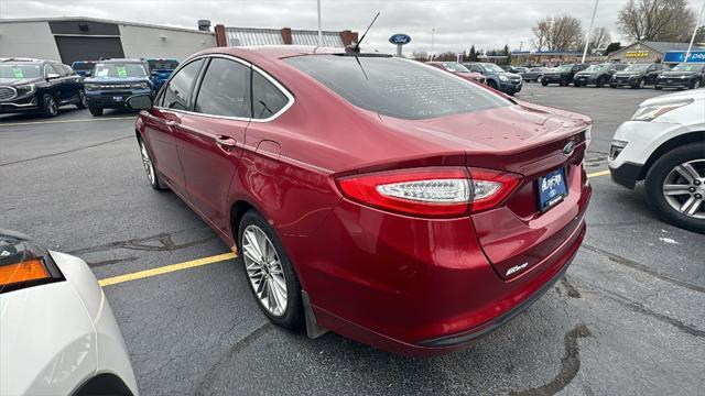 2014 ford fusion se