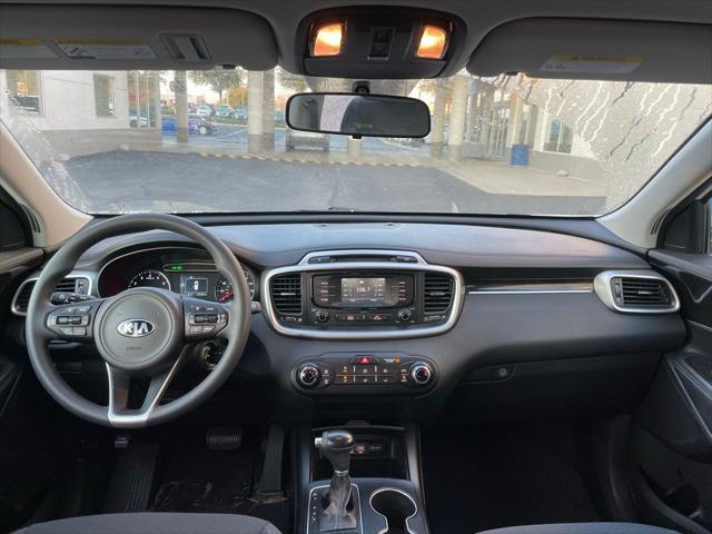 2017 kia sorento lx