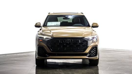 2024 Audi Q8