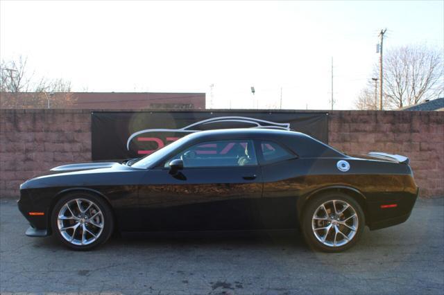 2022 dodge challenger gt