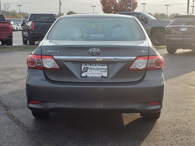 2011 toyota corolla le
